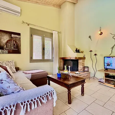 Fotini With Private Pool By Dadovillas Villa Lefkáda