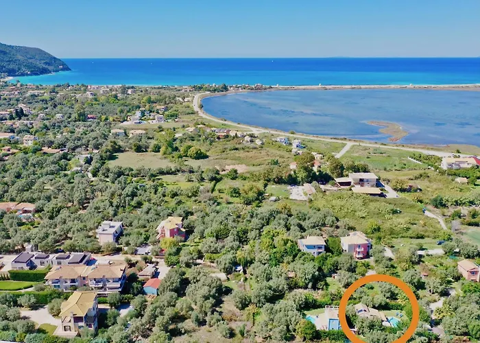 Fotini With Private Pool By Dadovillas *