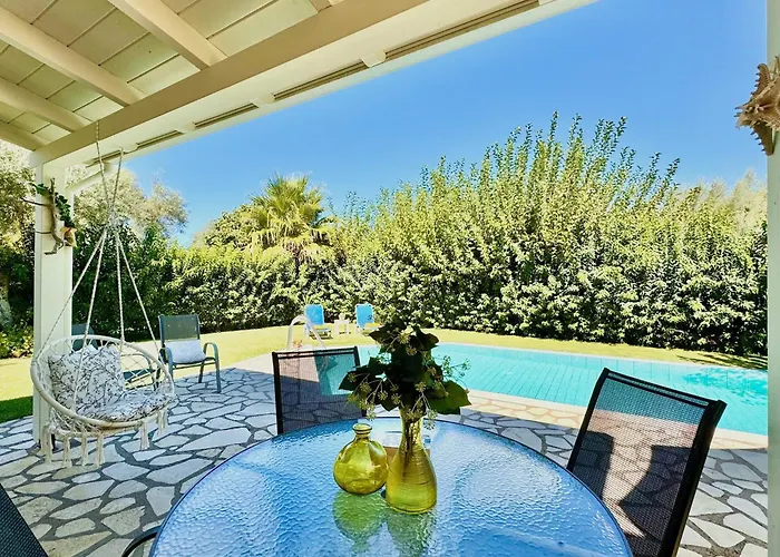 Fotini With Private Pool By Dadovillas Villa