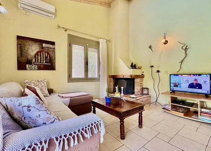 Fotini With Private Pool By Dadovillas Villa Lefkáda