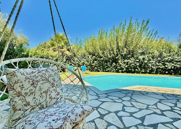 Fotini With Private Pool By Dadovillas